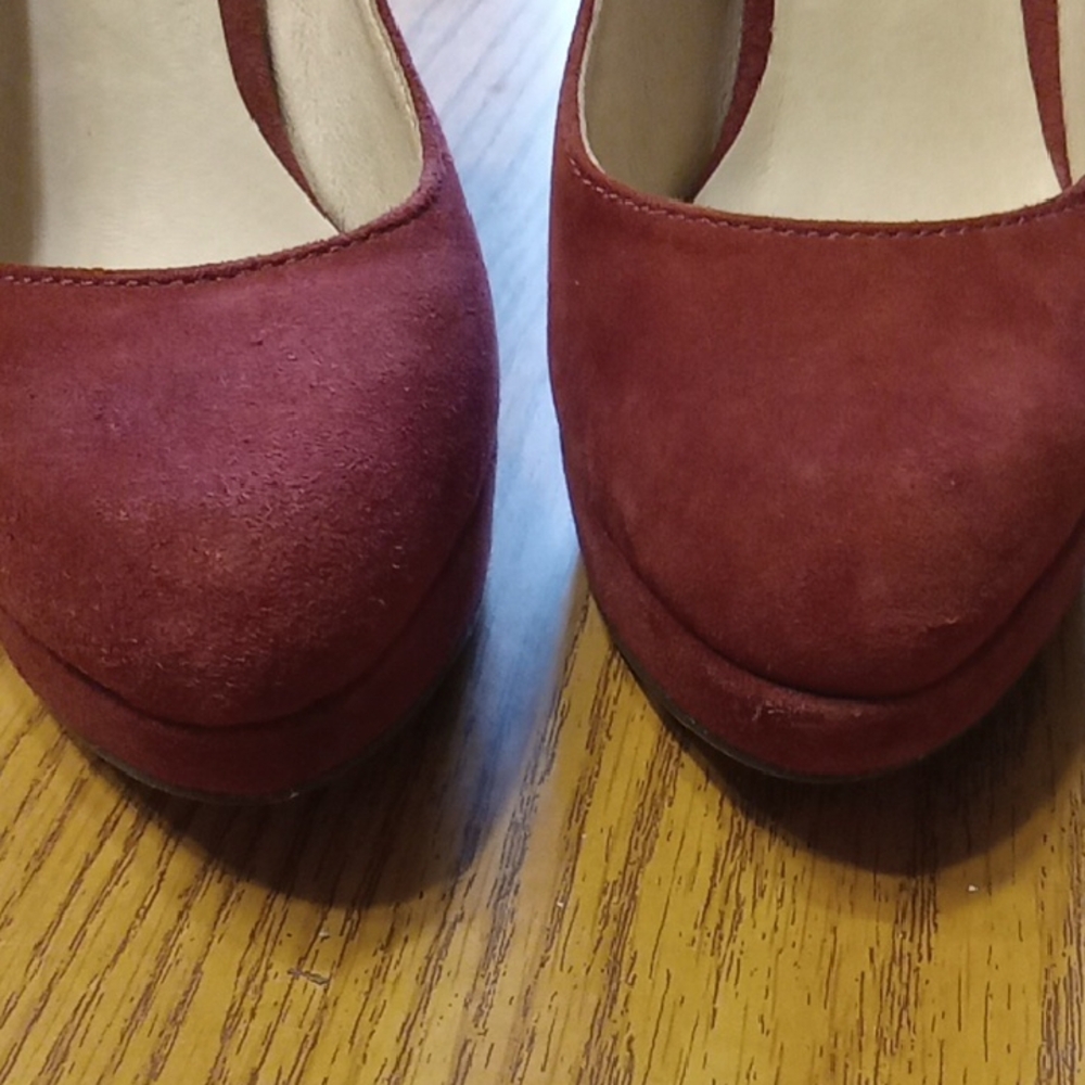 MICHAEL Michael Kors Burgundy Heels - Picture 8 of 10